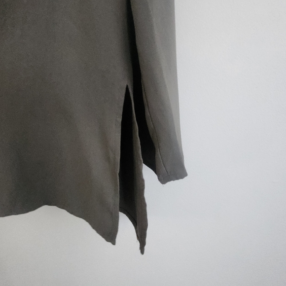 Eileen Fisher 100% Silk Open Tunic Top - Picture 4 of 9